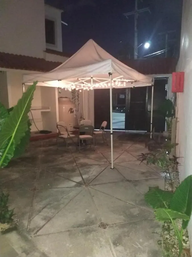 Casa Bugambilias Hotel Cancun Guest house