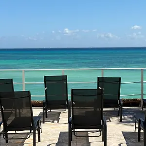 https://playa-maya.allrivieramayahotels.com