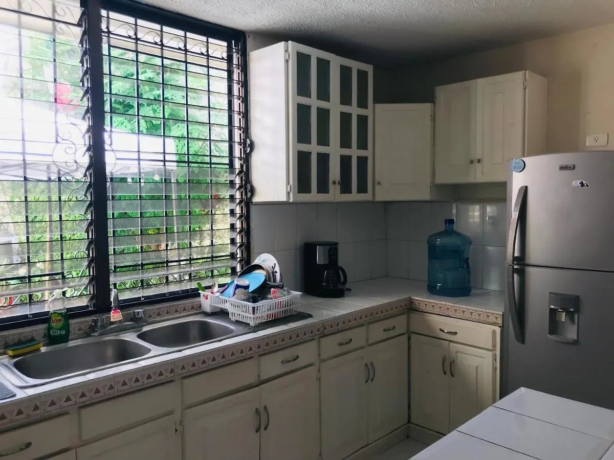 Guest house Casa Bugambilias Hotel Cancun